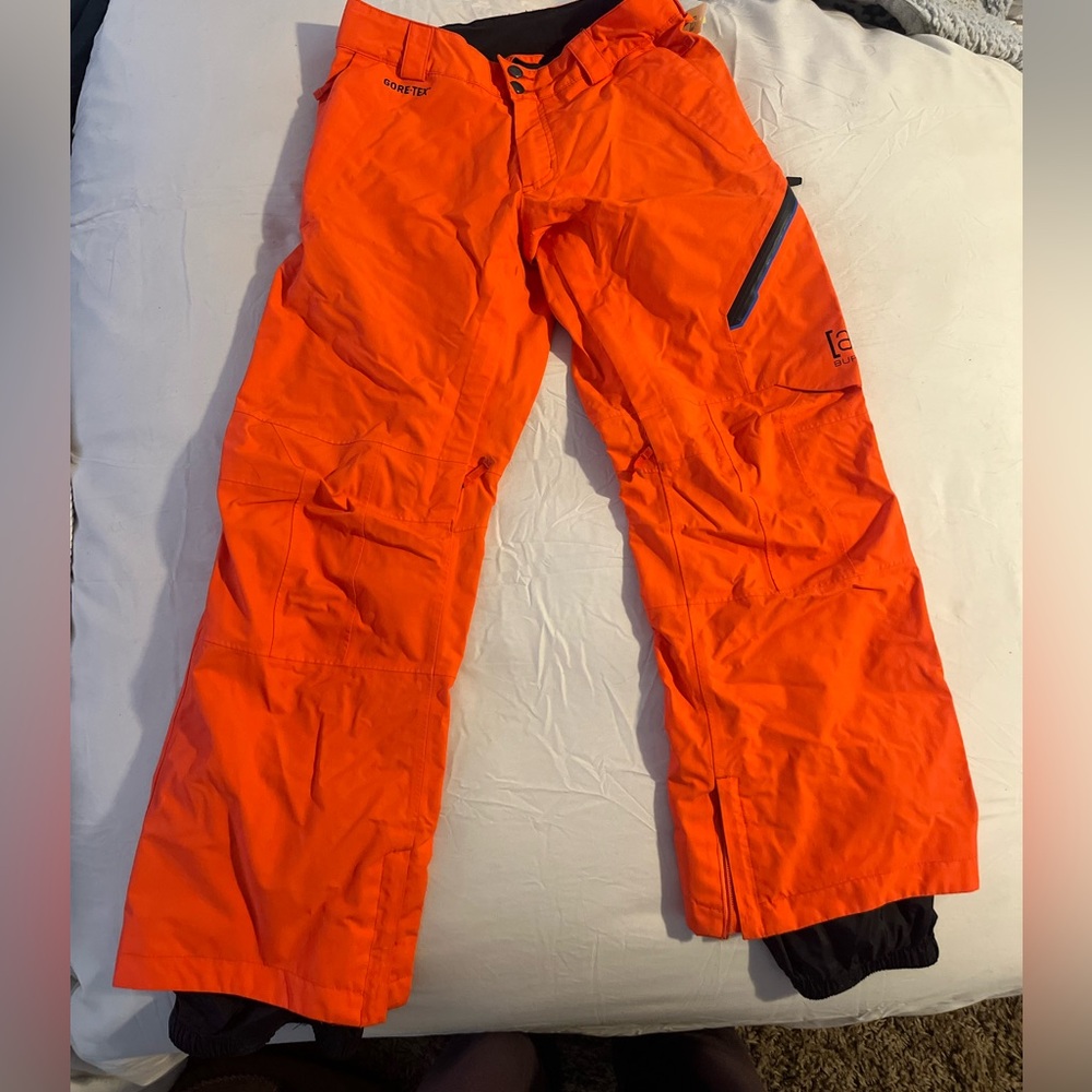 Boys Burton snow pants